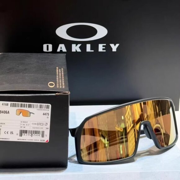 Oakley Prizm Sunglasses – Black/Gold Shield - Picture 3 of 6